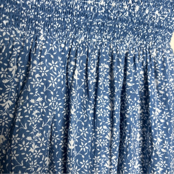 Gal Meets Glam Collection Blue Floral Print Ruffle Neck Sleeveless Maxi Dress 6 - Picture 4 of 11
